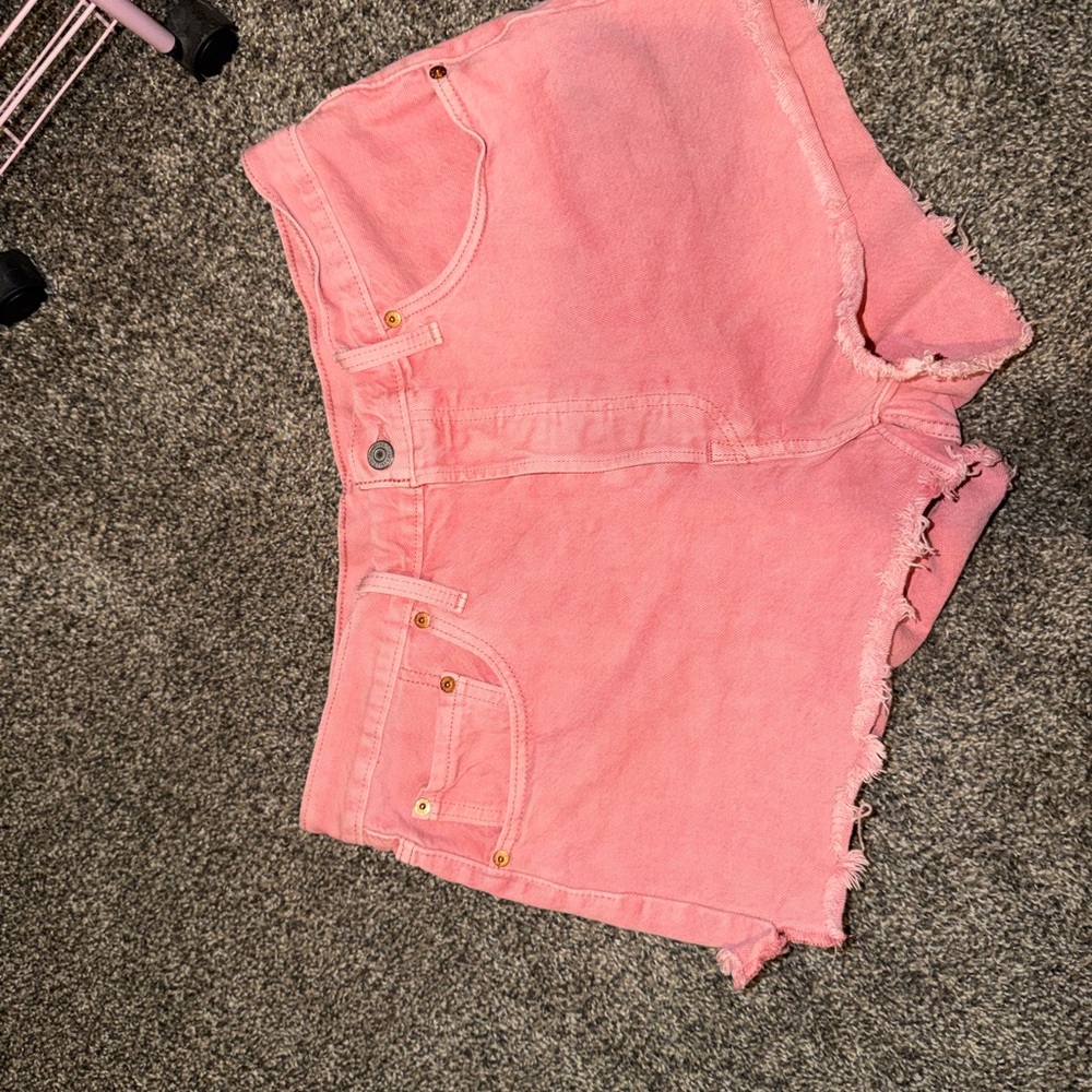Levi's 501 Pink Jean Shorts Women’s